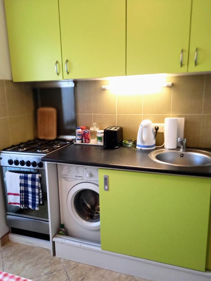 Aqua Apartman Révfülöp Buitenkant foto